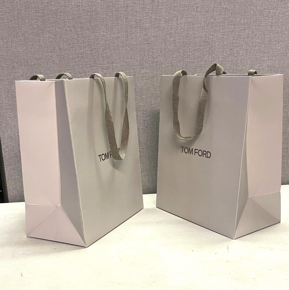 TOM FORD Grey Paper Gift Bag With Fabric Handles / 25.5 cm 21.5cm 12cm
