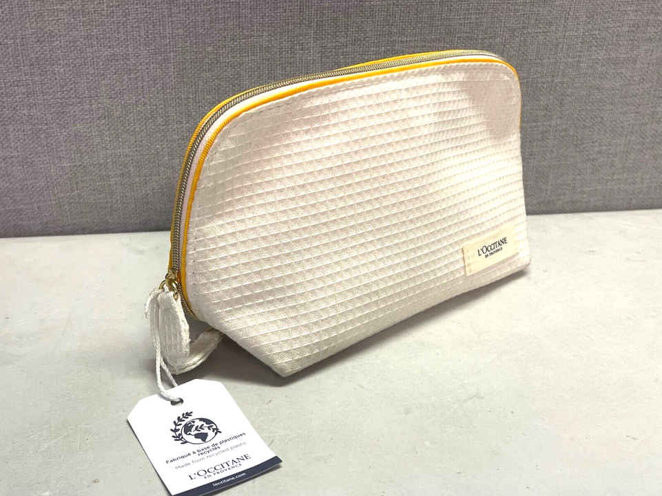 L'OCCITANE EN PROVENCE WHITE WAFFLE MATERIAL TOILETRIES BAG MAKE UP BAG NEW TAGS