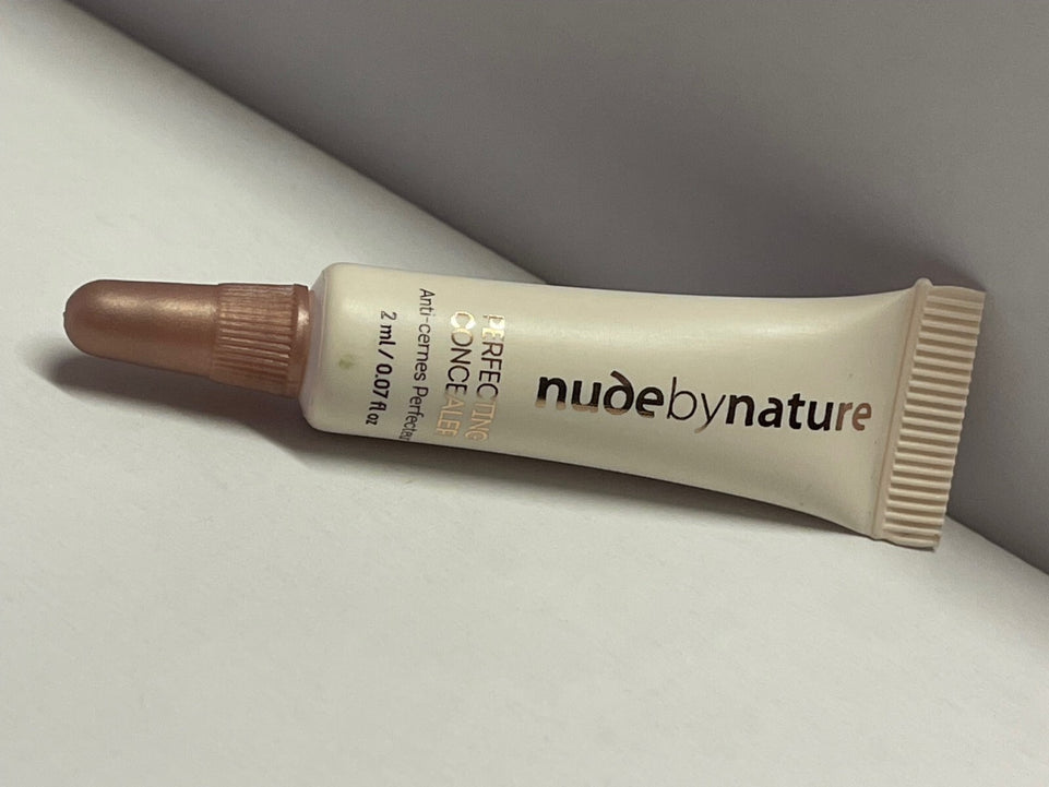 Nude by Nature Perfecting Concealer travel size 2ml new