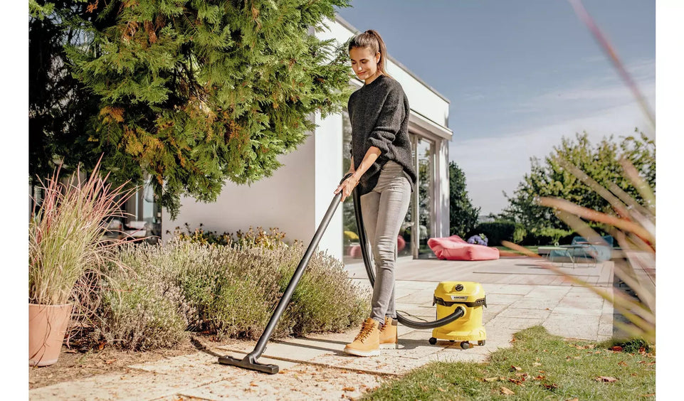 Karcher WD 2 Plus Wet & Dry Vacuum Cleaner