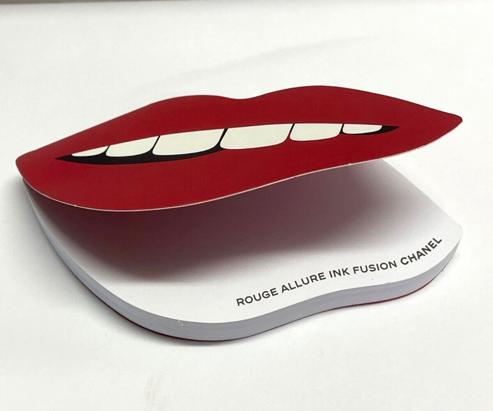 Chanel Red Lip Notepad/Notebook Rouge Allure Ink Fusion
