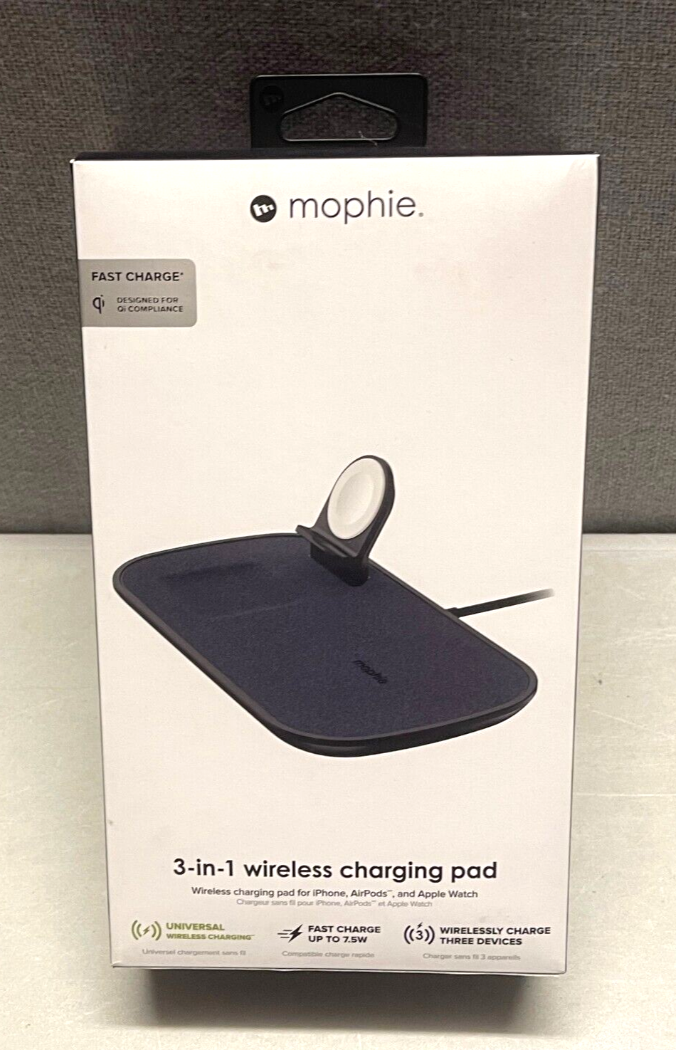 MOPHIE 3-IN-1 WIRELESS QI CHARGING PAD 7.5W FOR IPHONE HEADPHONES WATCH - BLACK