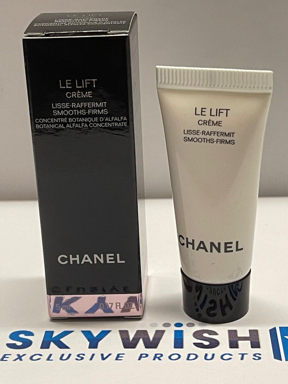 Chanel Le Lift Creme smooths & Firms Mini -5ML BNIB