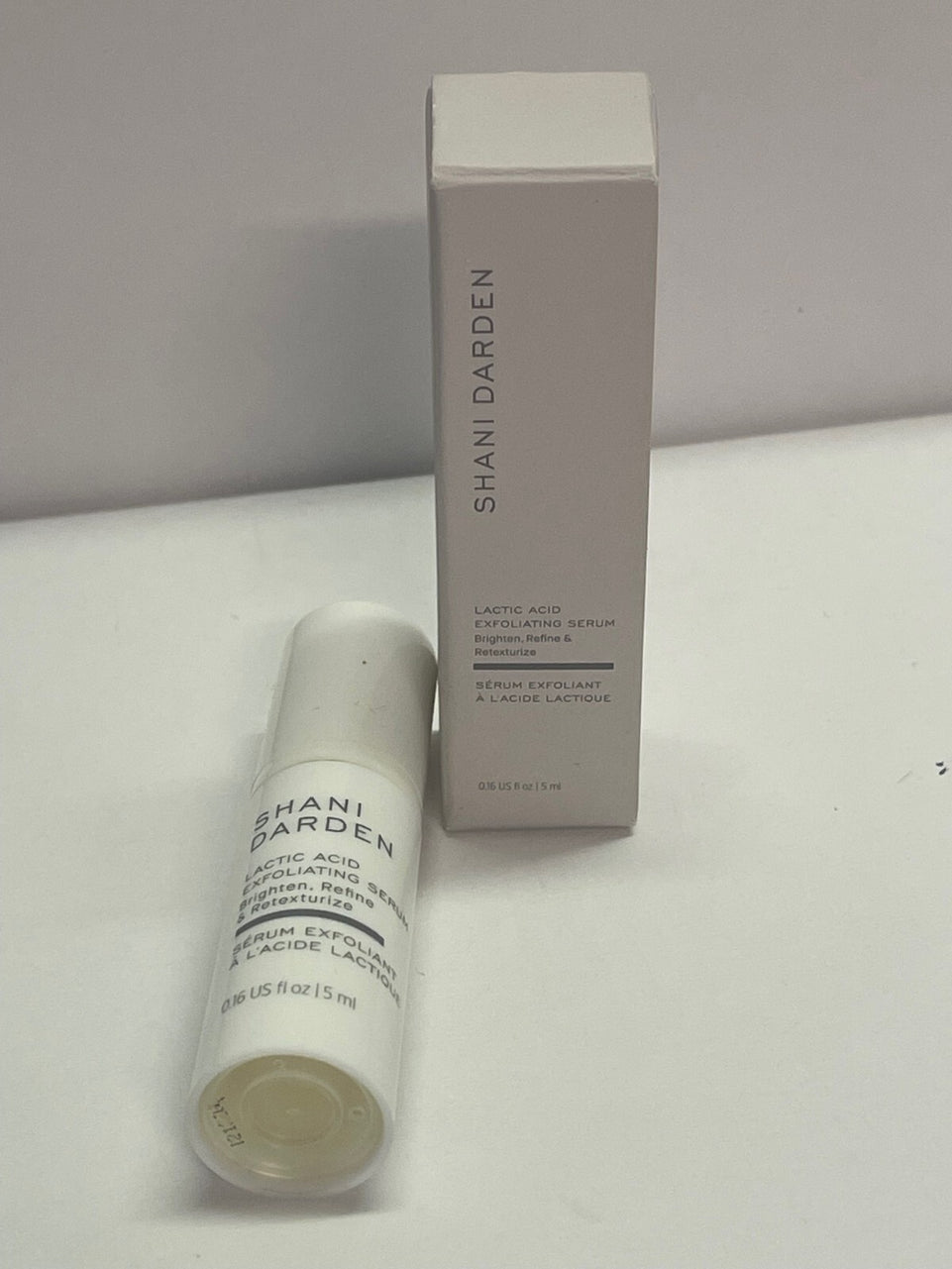 Shani Darden Lactic Acid Exfoliating Serum Mini 5ml - Imperfect Box