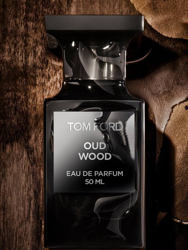 TOM FORD Private Blend Oud Wood Eau de Parfum