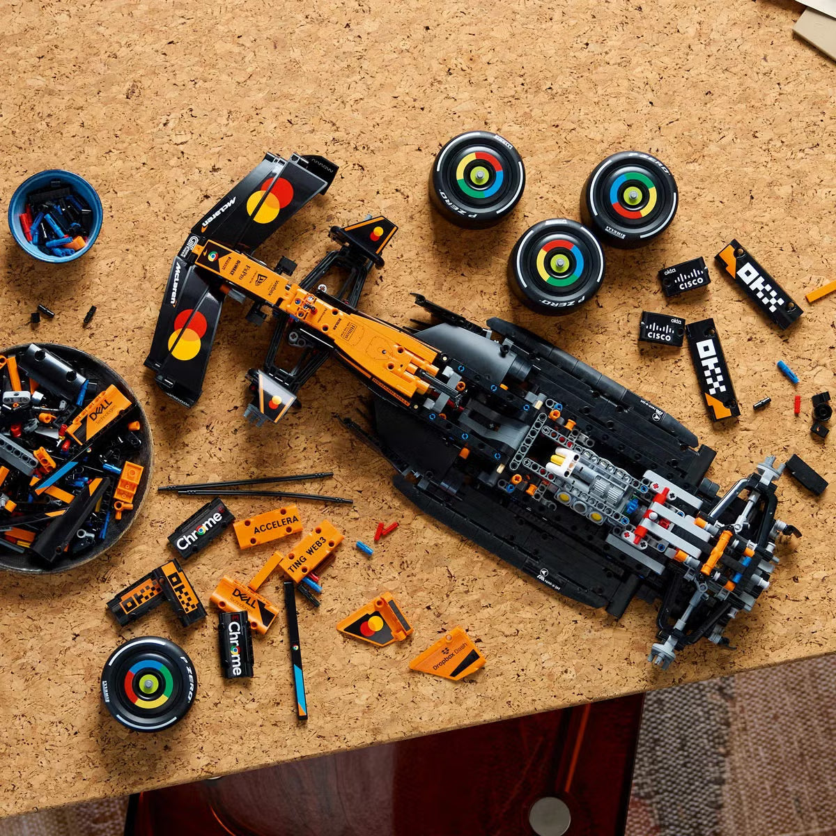 LEGO Technic McLaren Formula 1 Car 2025 Model - Model 42228 (18+ Years)
