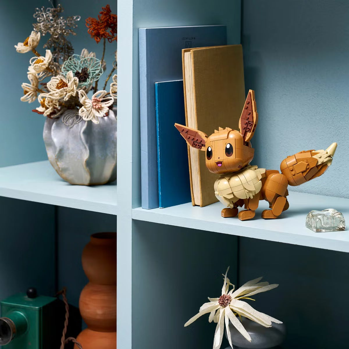 LEGO Pokémon Eevee - Model 72151 (18+ Years)