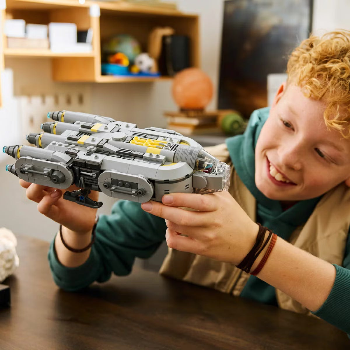 LEGO Star Wars Anzellan Starship - Model 75445 (9+ Years)