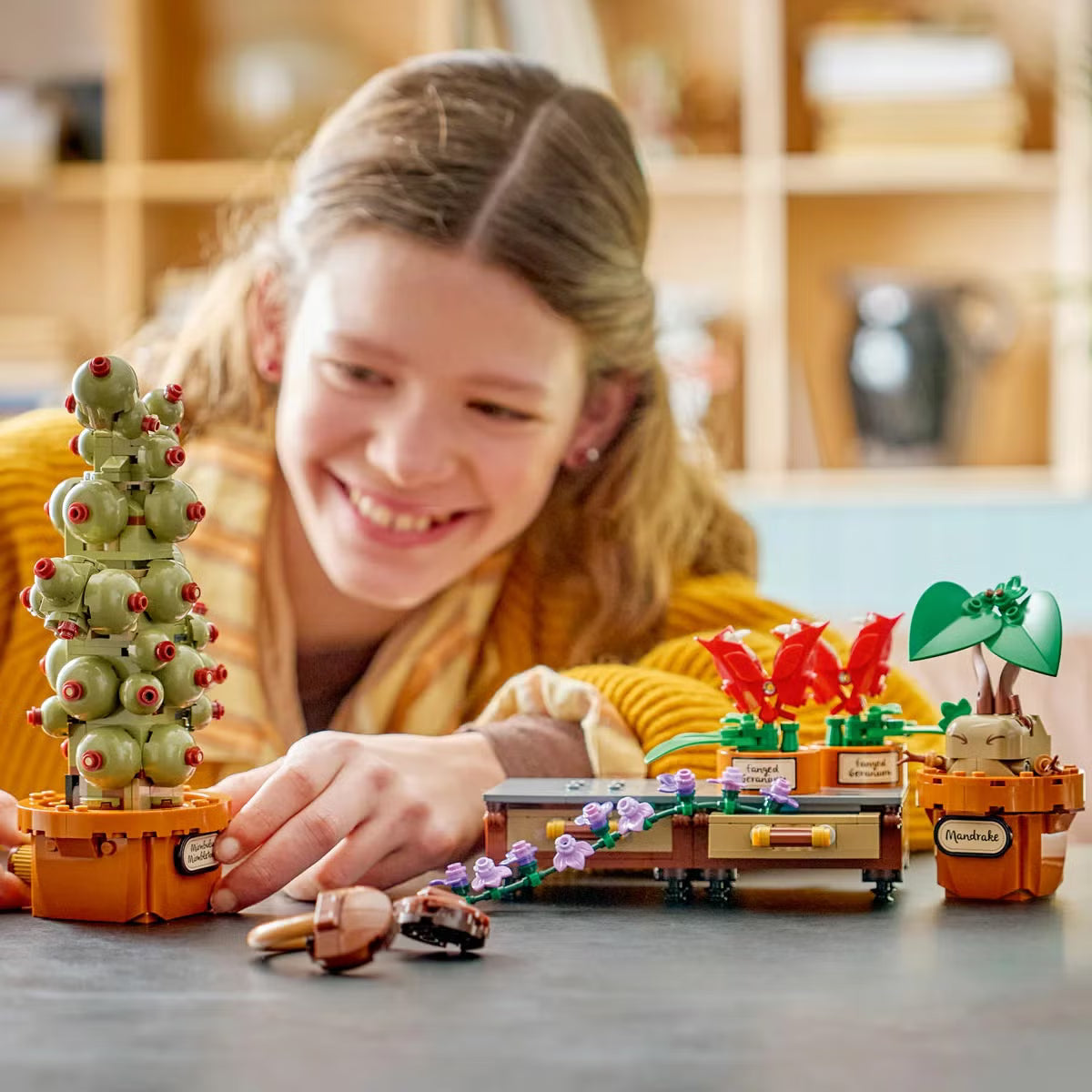 LEGO Harry Potter Hogwarts Herbology Plants - Model 76474 (12+ Years)