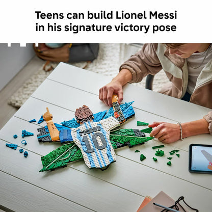 LEGO Editions Football Messi Portrait - Model 43018 (14+ Years)