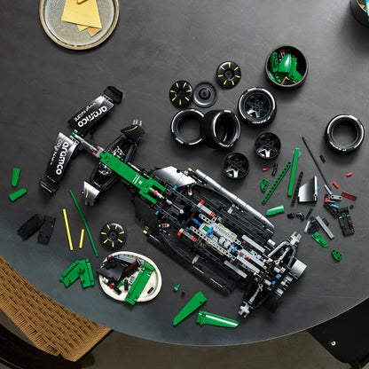 LEGO Technic Aston Martin Aramco AMR25 F1® Car - Model 42240 (18+ Years)