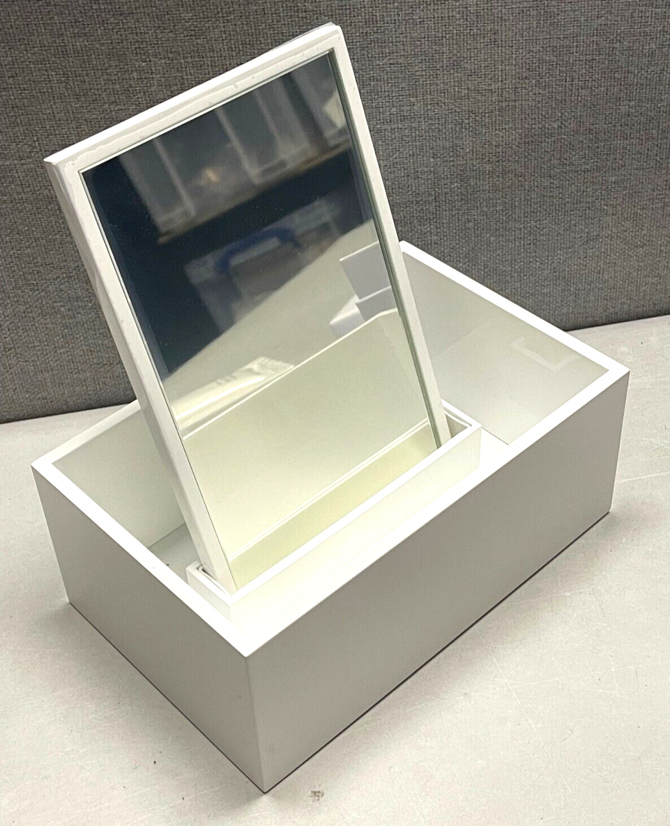 Christian Dior Beautiful White Lacquered Wooden Box  With Mirror & Cleanser BNIB