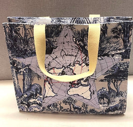 Dior Around The World VIP Exclusive Woven Beautiful tote bag  New
