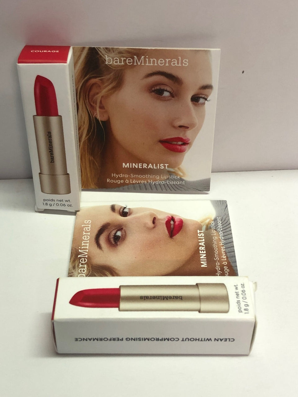 BAREMINERALS  Hydra-Smoothing Lipstick 1.8g SHADE Courage Red/NEW