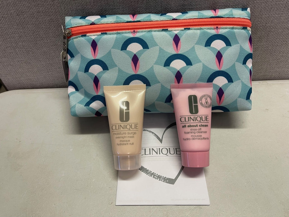 clinique gift set- Makeup bag & overnight mask 30ml / rinse off  Cleanser 30ml