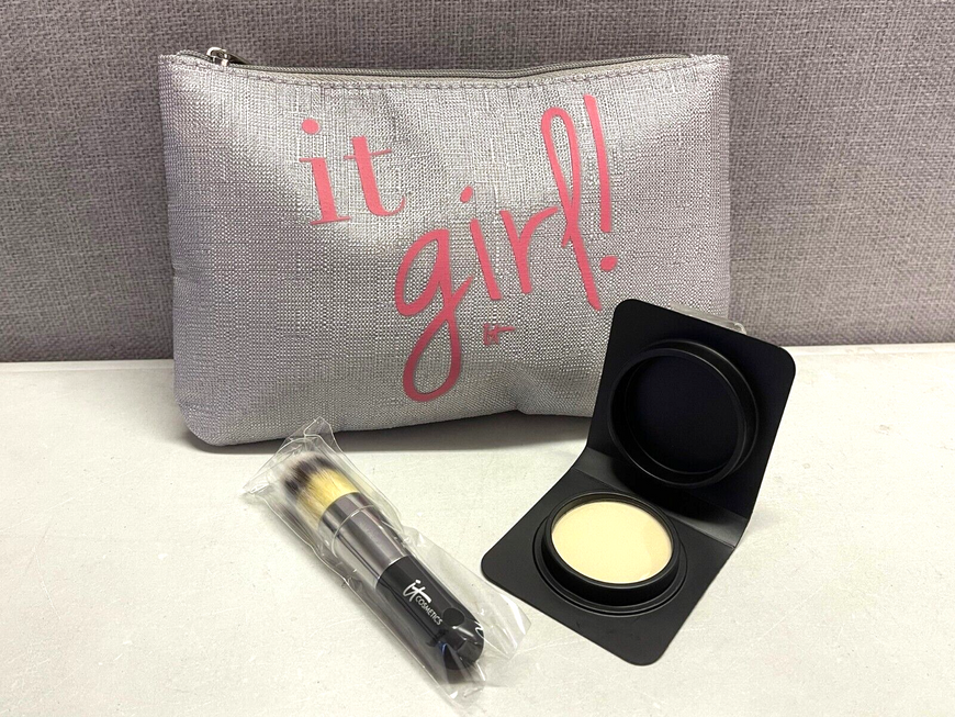 IT Cosmetics Heavenly Luxe Angled Radiance Make Up Brush /Bag /  FINISH POWDER