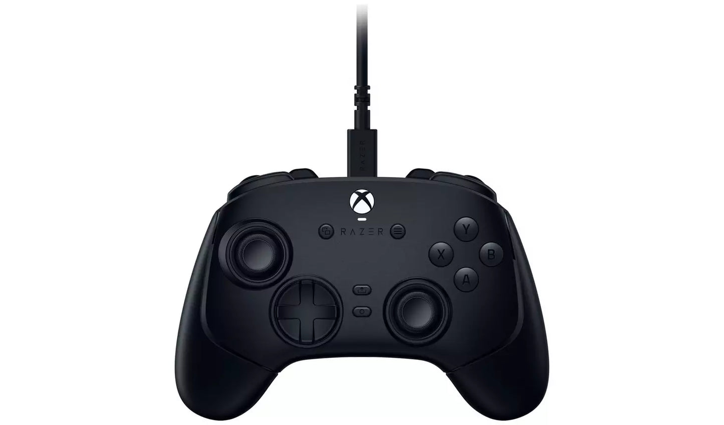 Razer Wolverine V3 Xbox, PC Wired Gaming Controller - Black