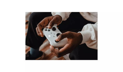 Official Xbox Series X & S Wireless Controller - White
