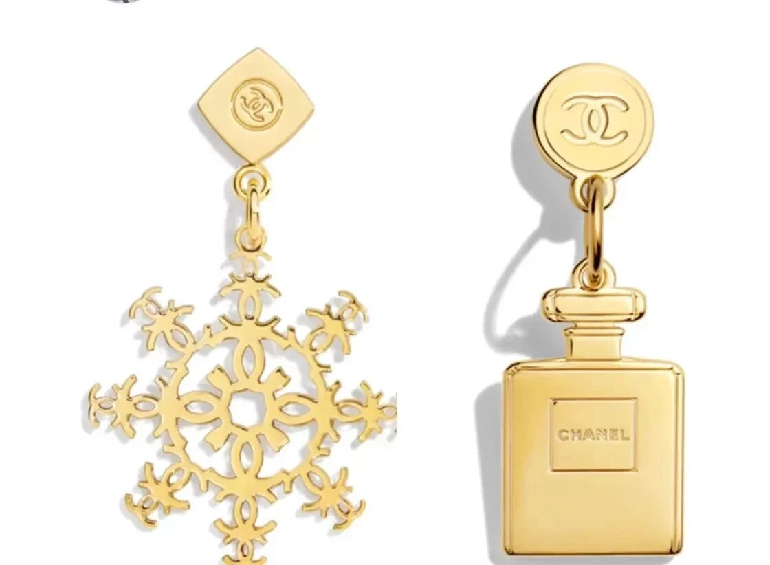 Chanel Charm Gold Tone Collectable Snowflake & Bottle Logo Charm Limited Edition
