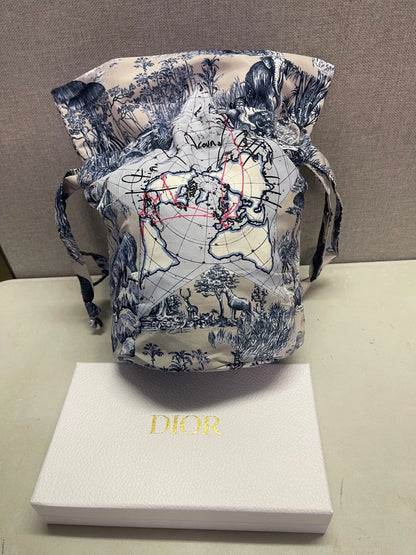 Dior blooming bouquet perfume travel Spray Atomiser 10ml & pouch gift set