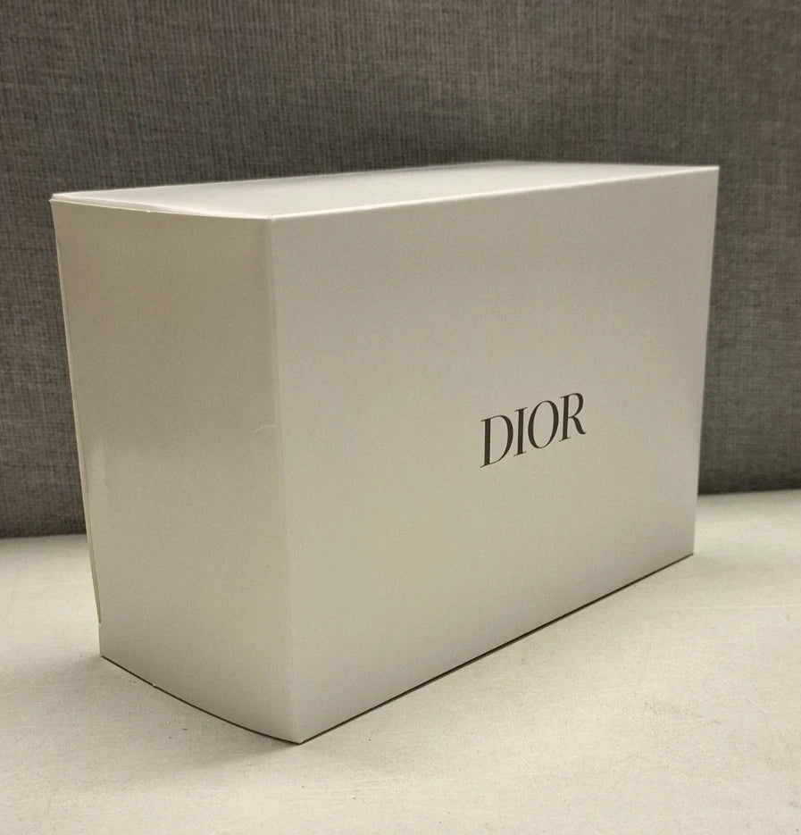 Christian Dior Beauty Gold Vanity Pouch & Box Holiday 2025 NEW